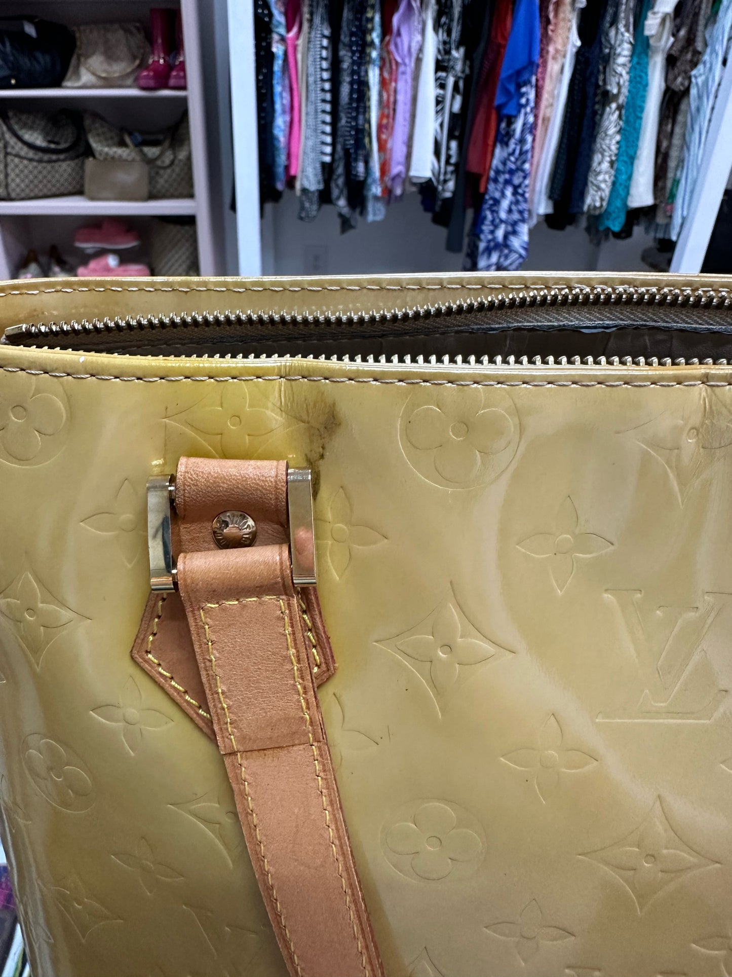 Louis Vuitton Vernis Houston Monogram Gold