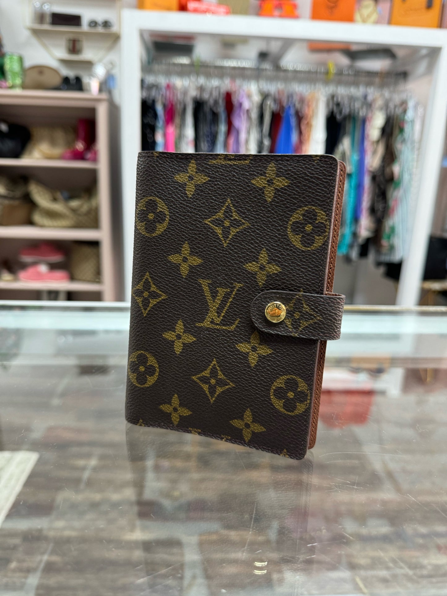 Louis Vuitton Small Ring Agenda Cover SP0070