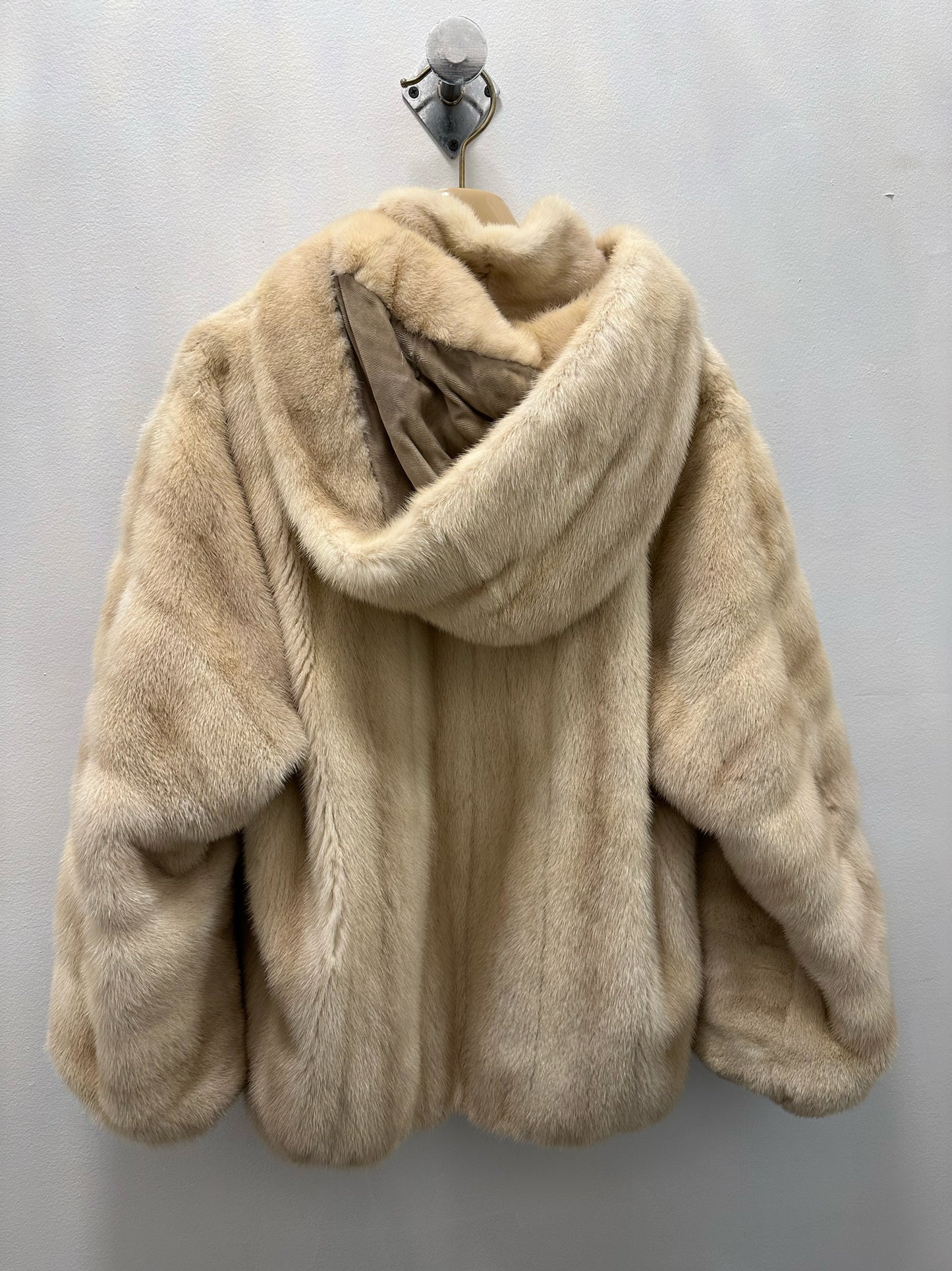 Giorgios Pappas Furrier Beige Fur Coat