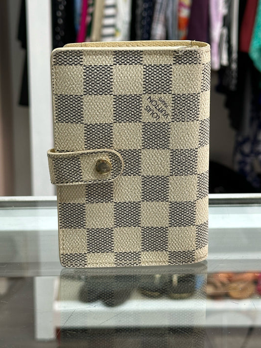 Louis Vuitton Portefeuille M15018