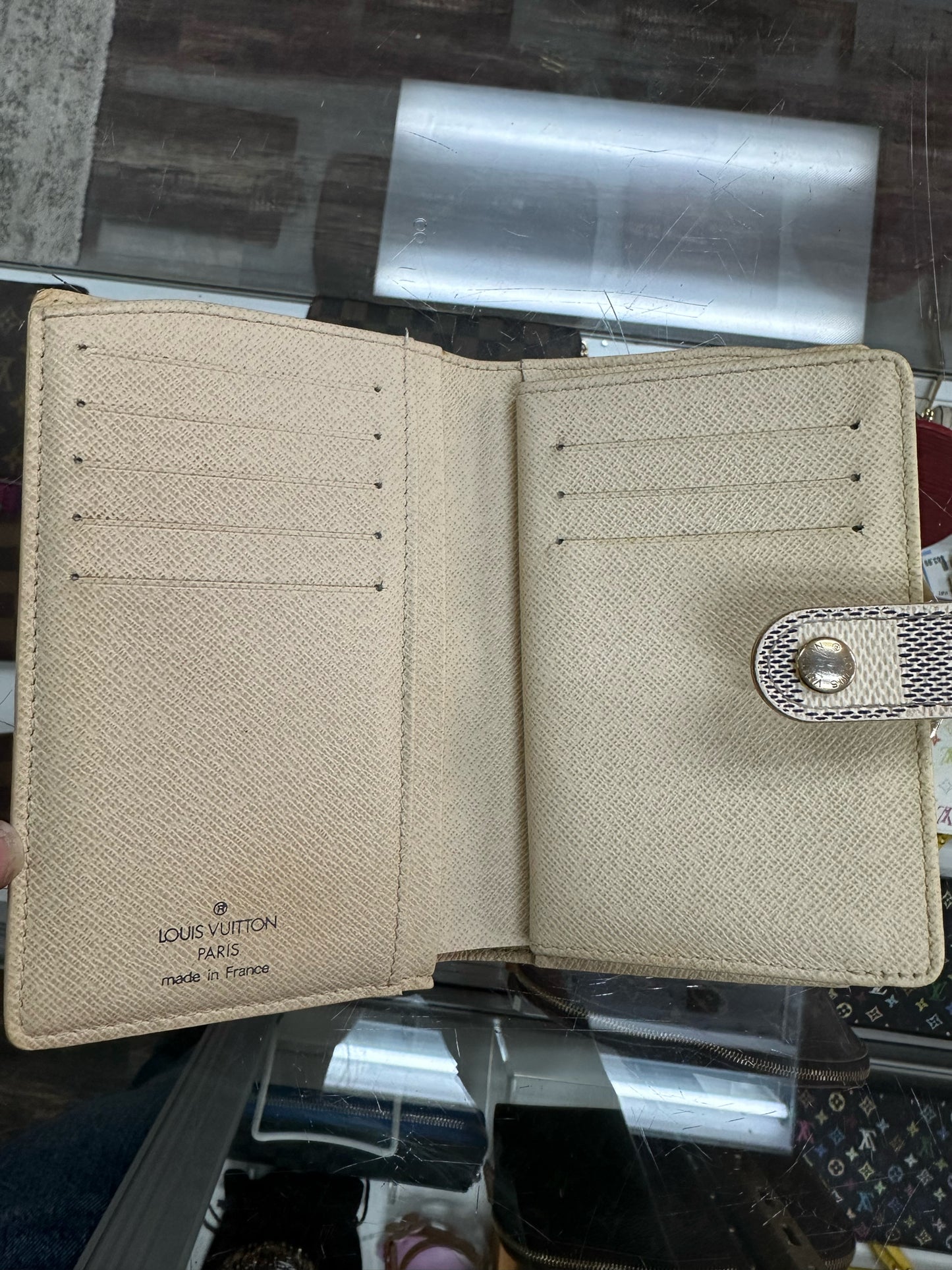 Louis Vuitton Portefeuille M15018