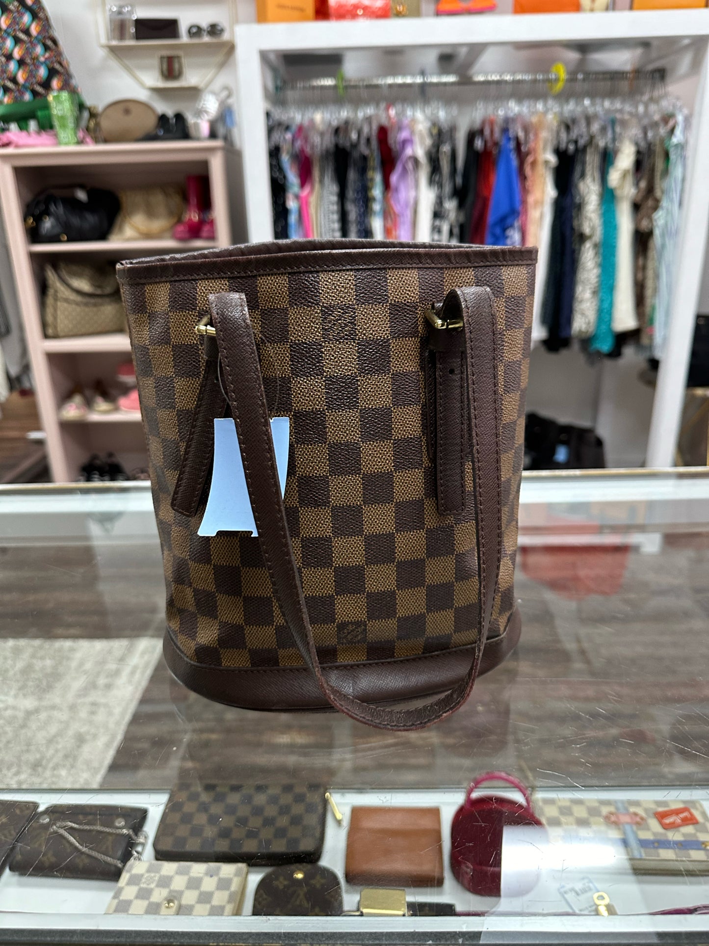 Louis Vuitton Damier Ebene Marais Bucket